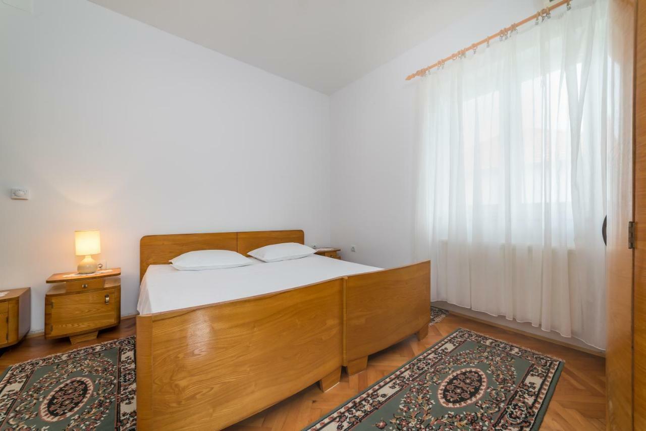 Apartments Jakovcev Betina  Luaran gambar