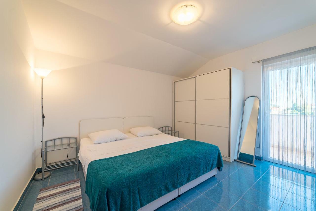 Apartments Jakovcev Betina  Luaran gambar