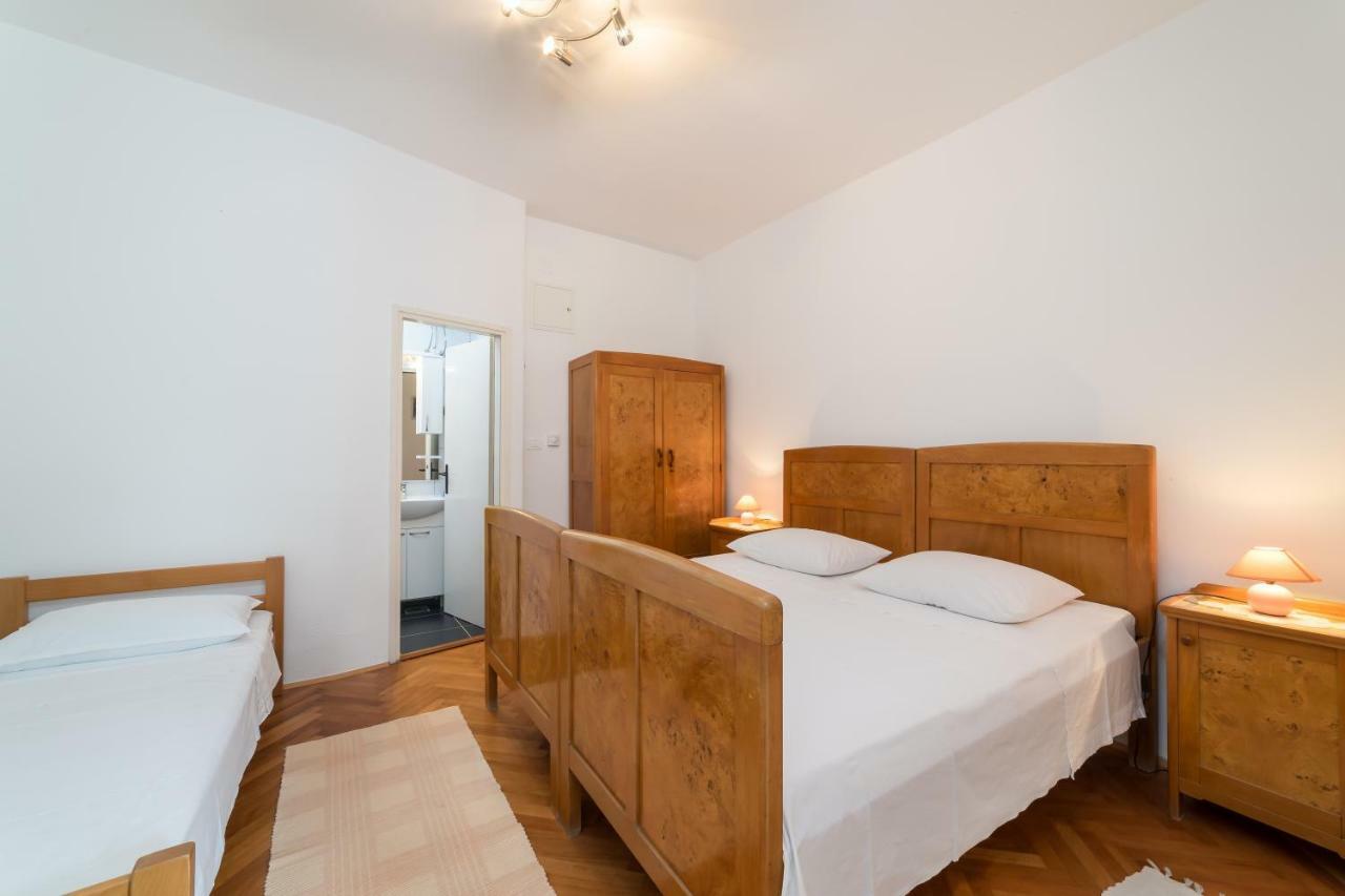 Apartments Jakovcev Betina  Luaran gambar