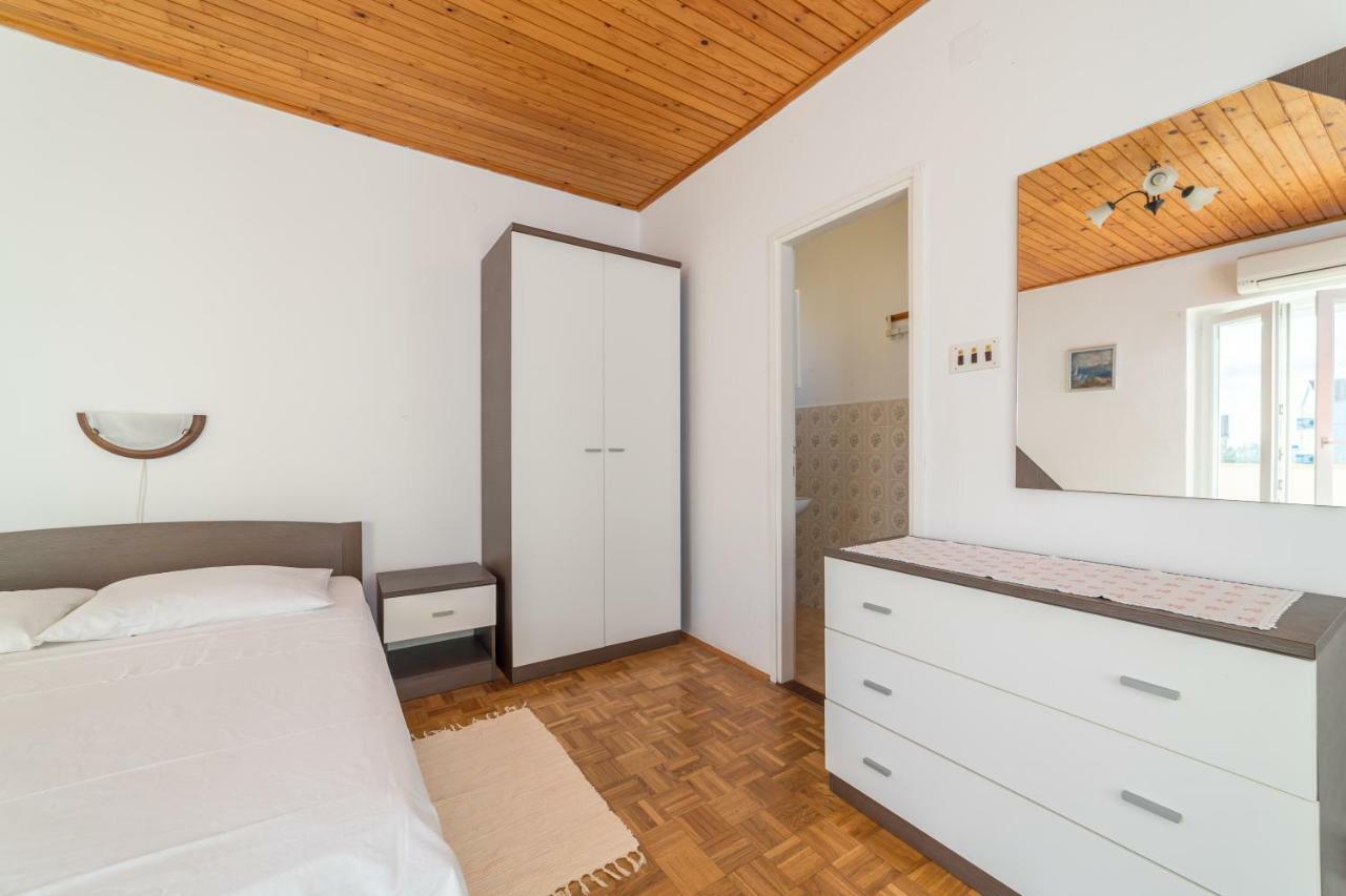 Apartments Jakovcev Betina  Luaran gambar