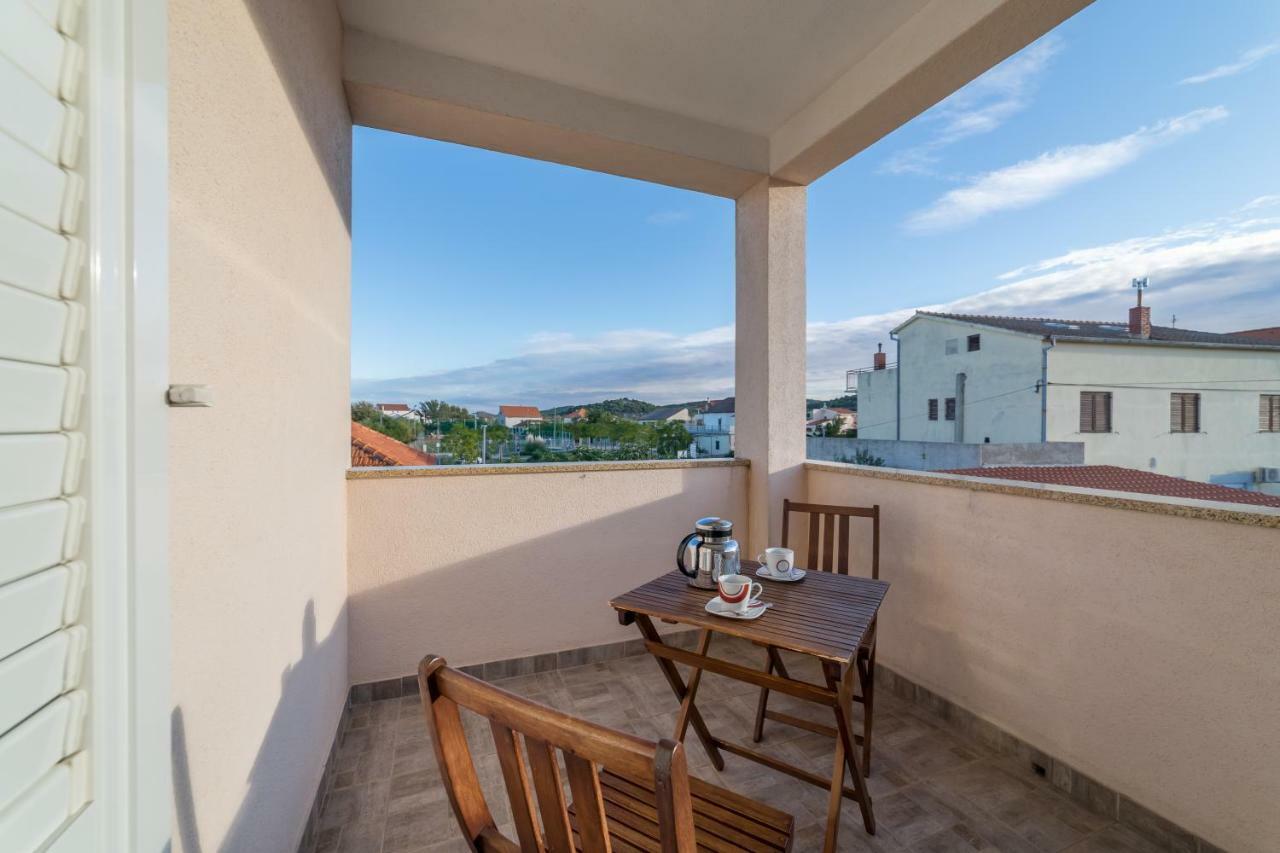 Apartments Jakovcev Betina  Luaran gambar