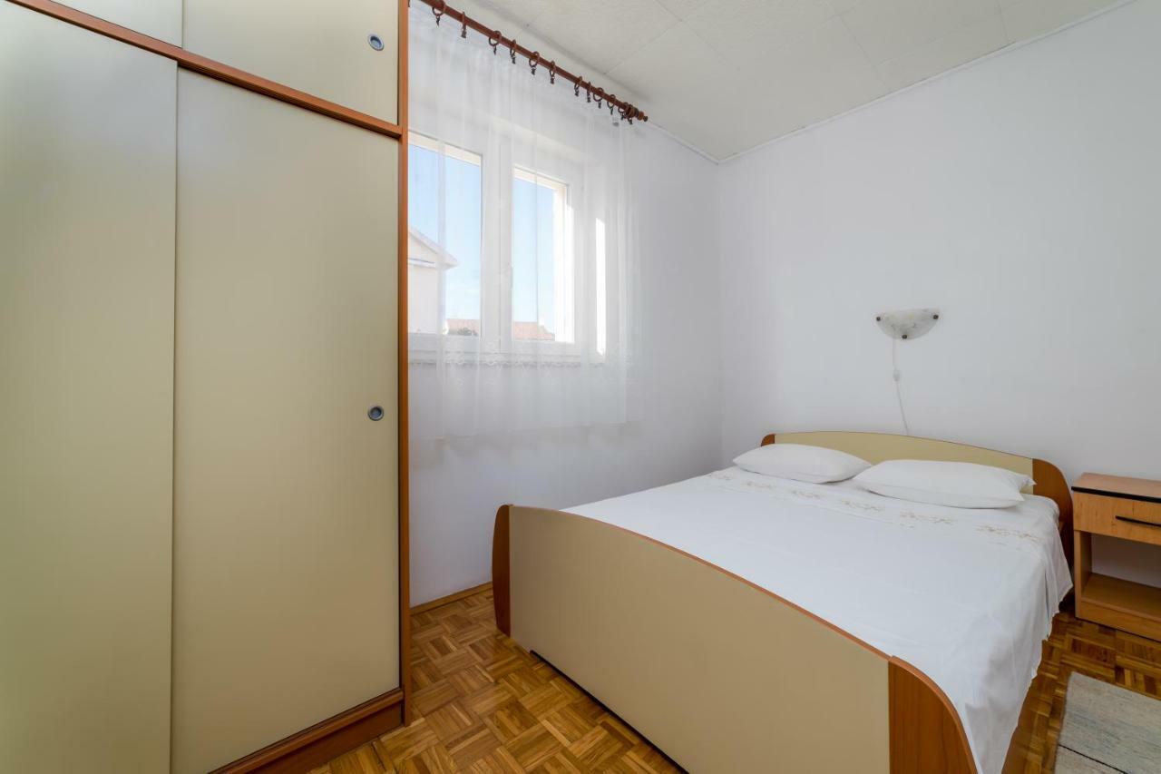 Apartments Jakovcev Betina  Luaran gambar